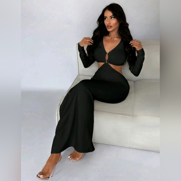 NWT Sexy Midnight Black Hollow Out Deep V-Neck Dress Sz - Medium - Picture 4 of 5